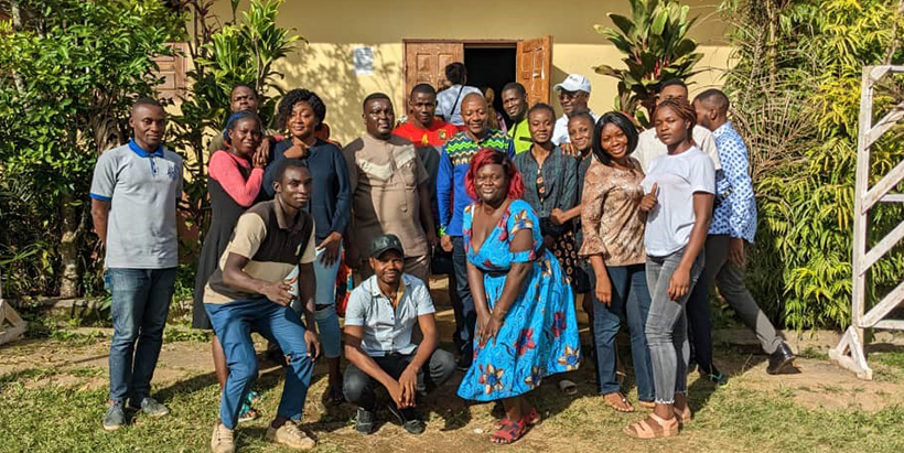 Members of the YABIC Mfou group.