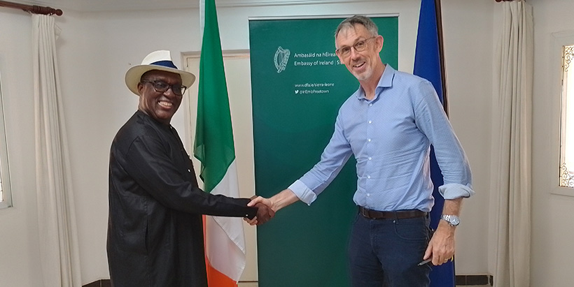 Dr. Ehui with Irish Ambassador to Sierra Leone Aidan Fitzpatrick (Photo credit: Timilehin Osunde/IITA).