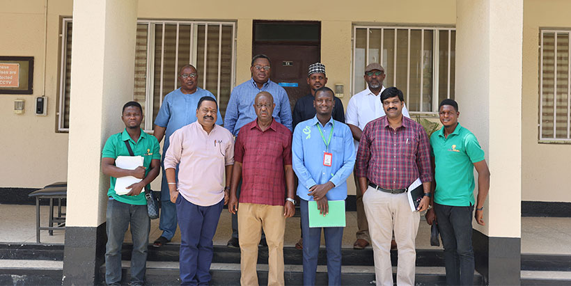 Group photo after the meeting with Lionseal Industries.