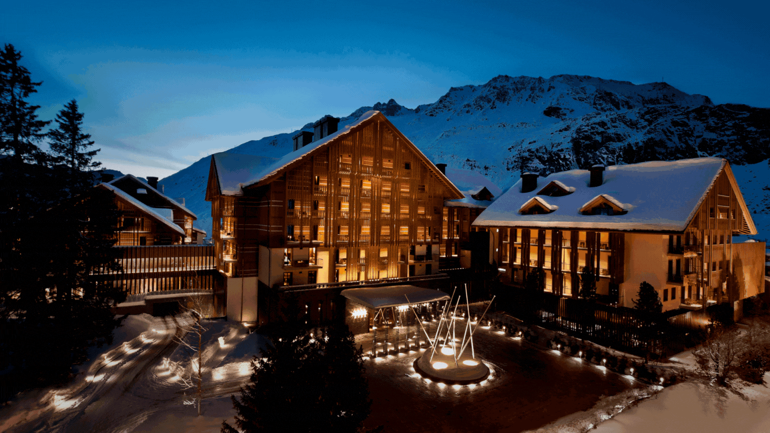 POWDER PARADISE: MY TOP SKI-IN, SKI-OUT HOTELS