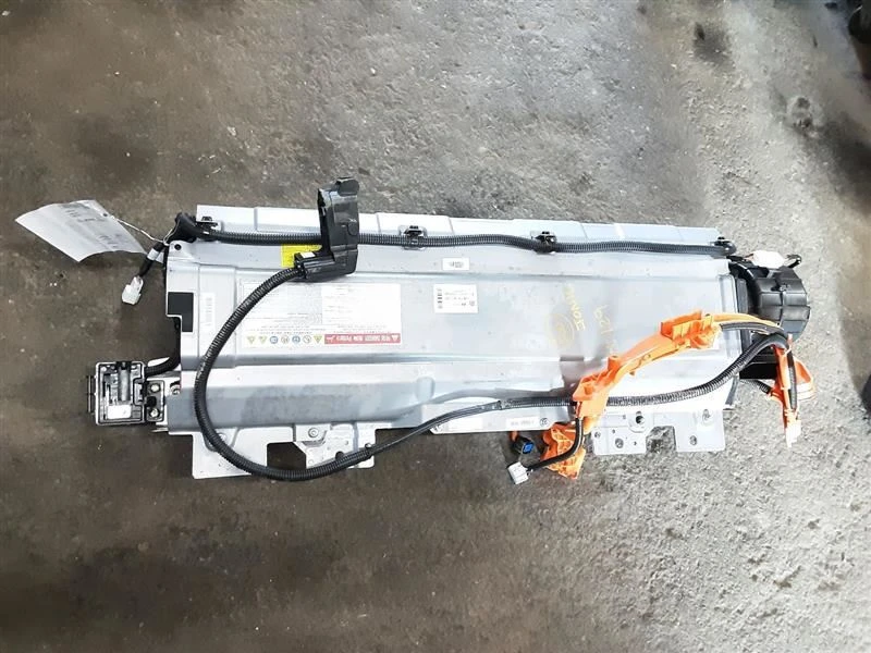 Hyundai Ioniq PHEV cover image