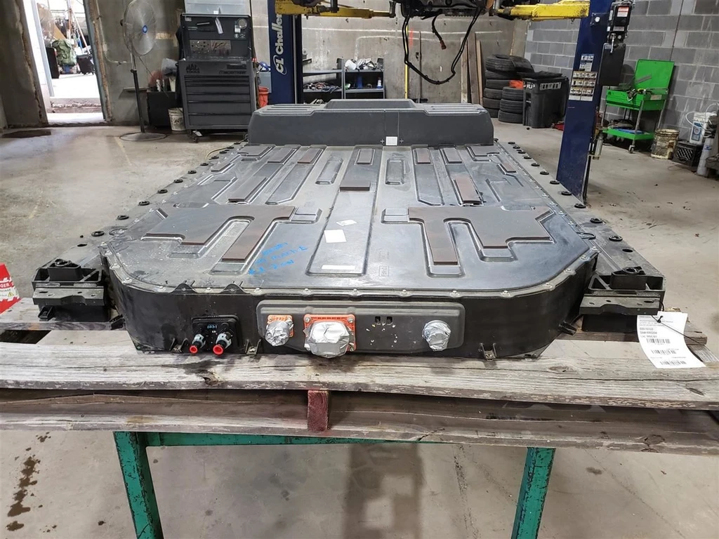 Ford Mustang Mach-E 98kWh cover image