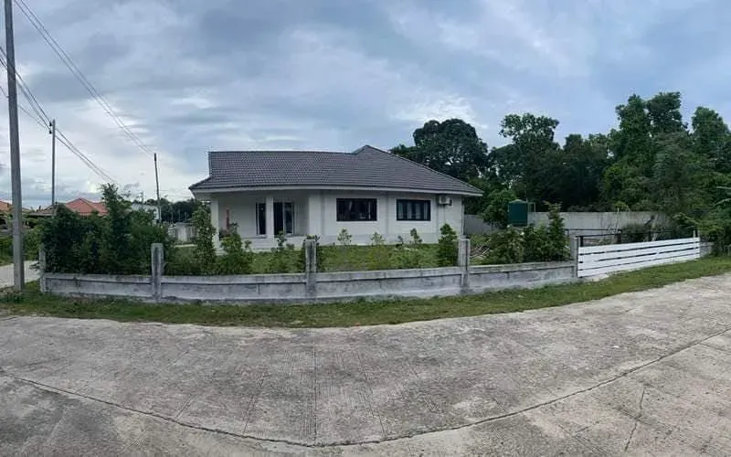 Super Value 3 Bedroom House in Bangrak