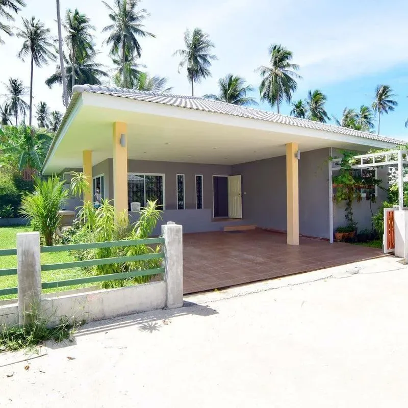 Peaceful Villa Near Golf Course in Maenam