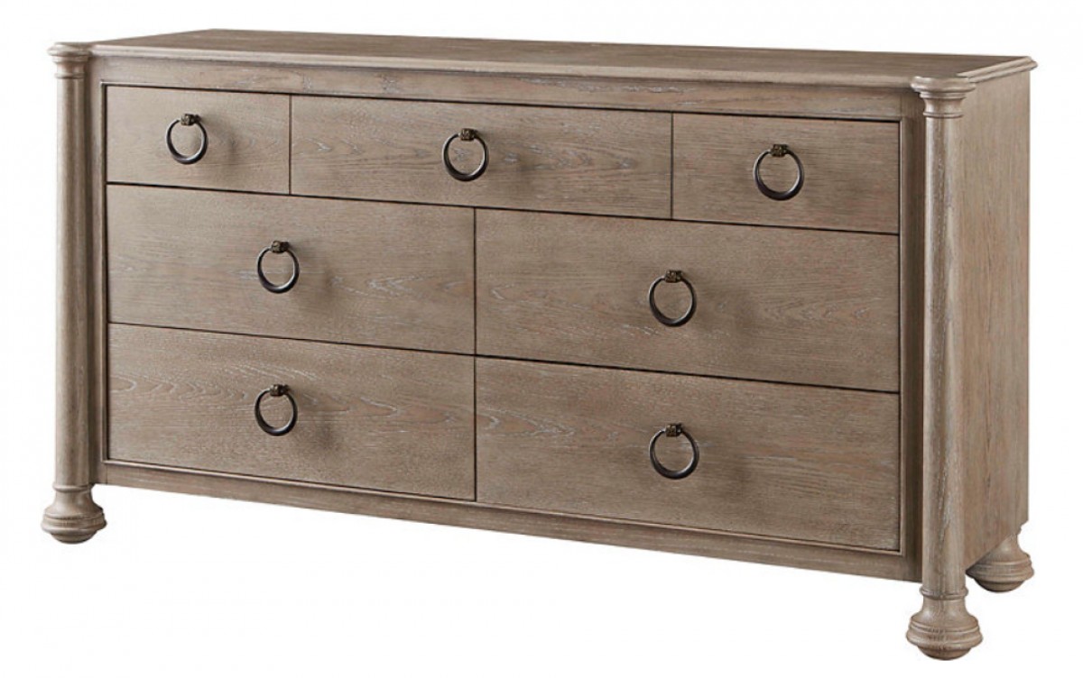 Dacian Dressing Chest