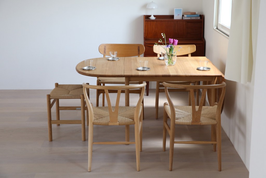 CH002 Dining Table | Highlight image 1