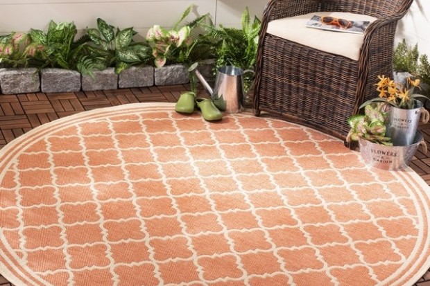 Beach House Rug - BHS121P Rust / Creme | Highlight image 3