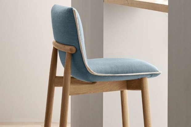 E006/E007 Embrace Bar Stool | Highlight image 3