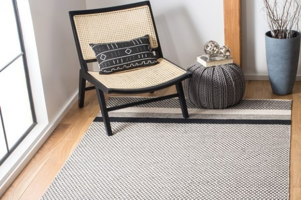 Kilim Rug - KLM701Z Black / Ivory | Highlight image 3