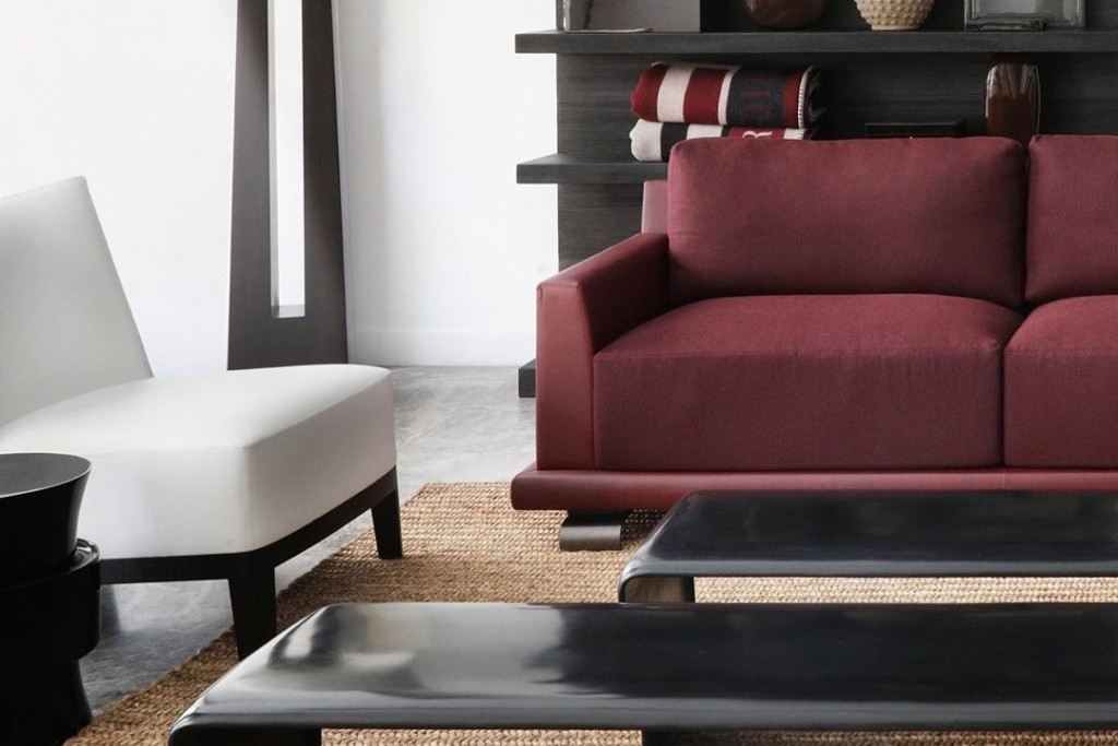 Chambertin Sofa | Highlight image 1