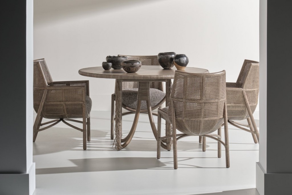 Taru Dining Table | Highlight image 1