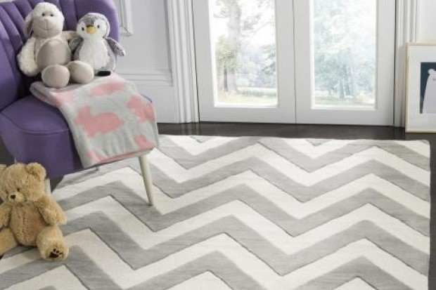 Safavieh Kids Rug - SFK921C Grey / Ivory | Highlight image 3