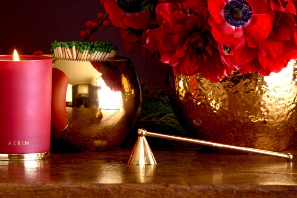 Petal Candle Snuffer | Highlight image 1