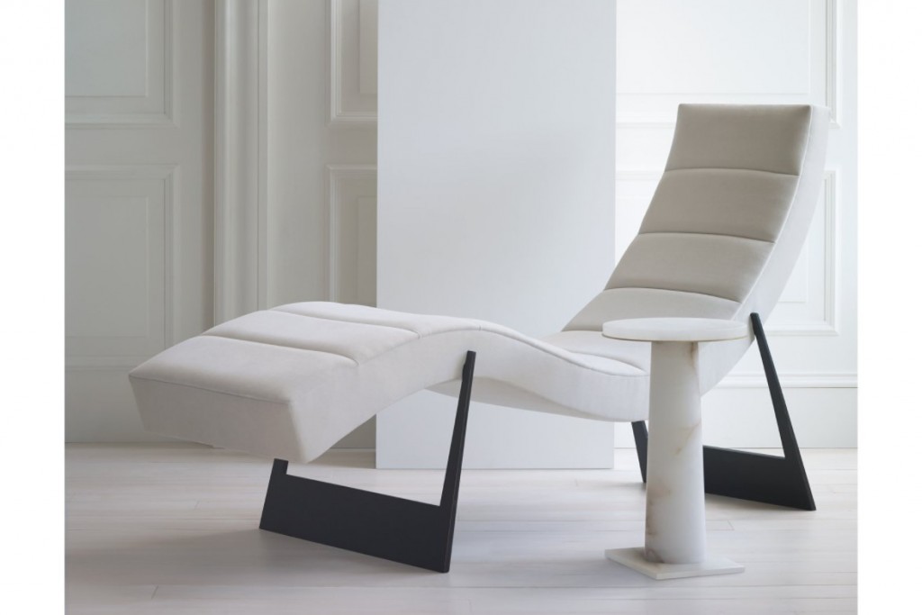 Cleo Chaise | Highlight image 1