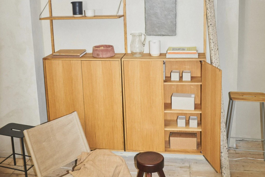 Shelf Library H1148 - Cabinet Add-on Section L | Highlight image 1