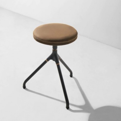 Akron Low Stool With Leather Seat | Highlight image 2