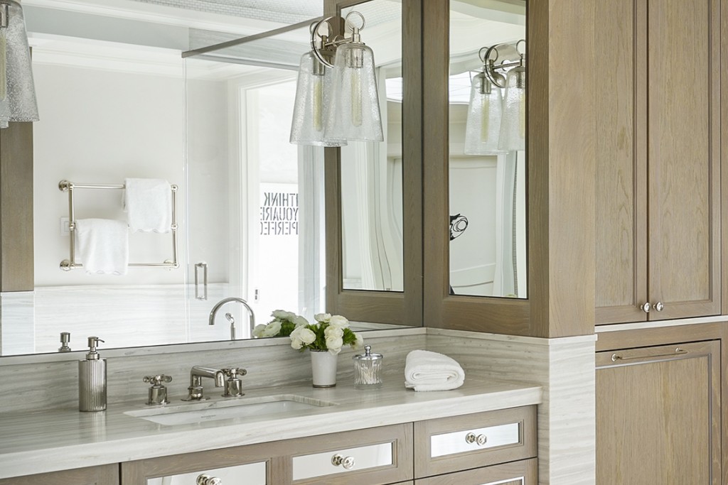 Arundel Wall Mounted Single Arm Sconce with Glass Shade | Highlight image 1
