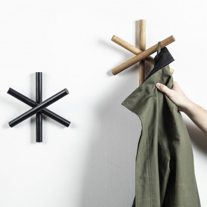 Logs Coat Stand | Highlight image 2