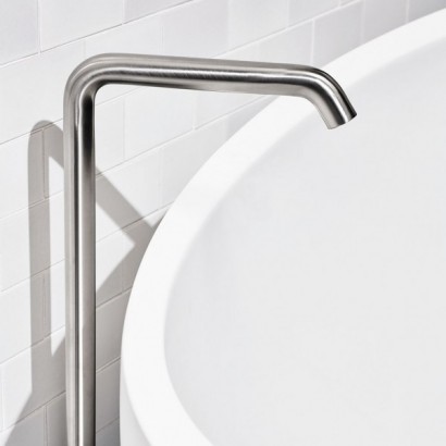 .25 Floor Mounted Tub Spout | Highlight image 2