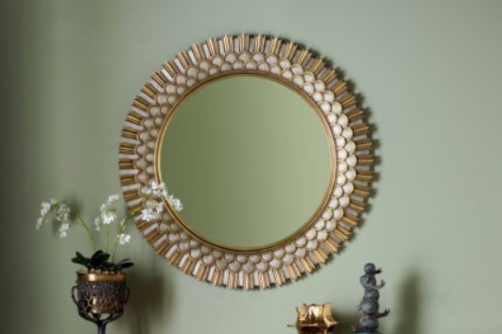 Berkley 48" Round Mirror | Highlight image 1