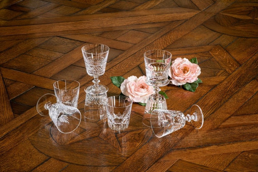 Kings' Hall Louis XV Tumbler - Clear | Highlight image 1