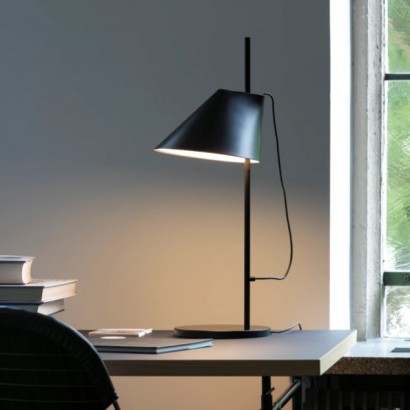 Yuh Table Lamp | Highlight image 2