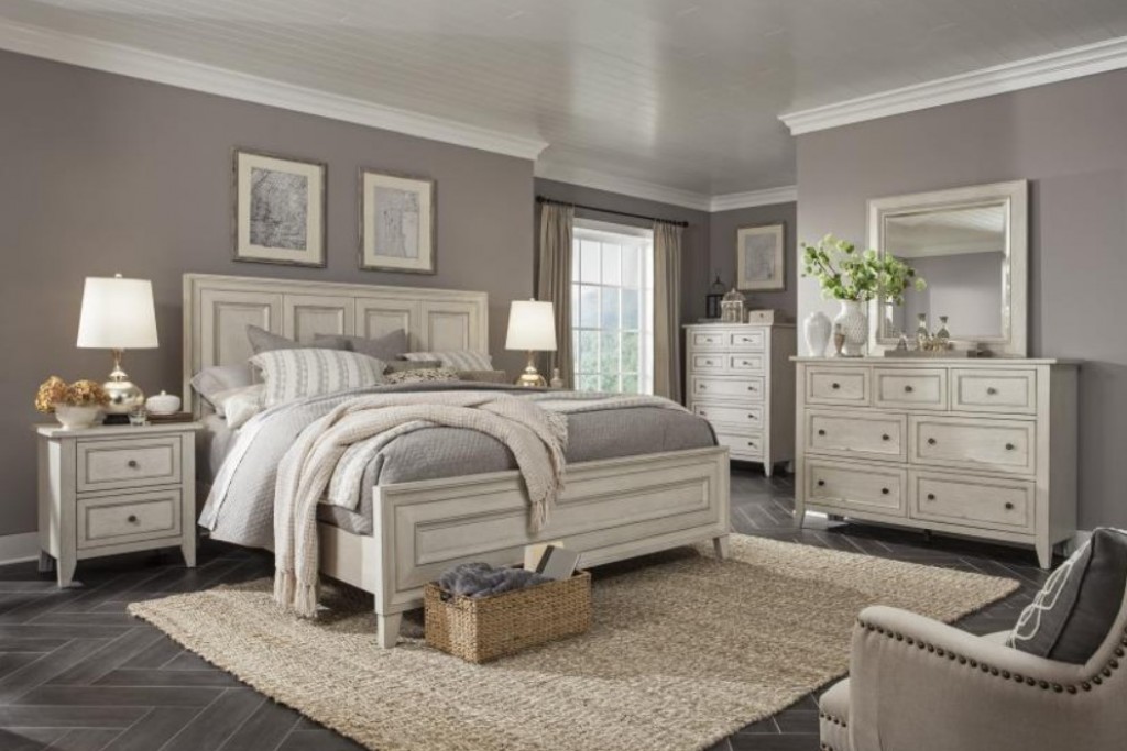 Raelynn Drawer Dresser | Highlight image 1