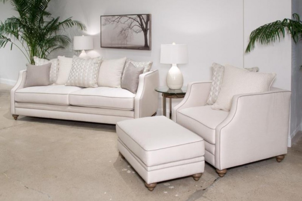 Townsend Ivory Loveseat | Highlight image 1