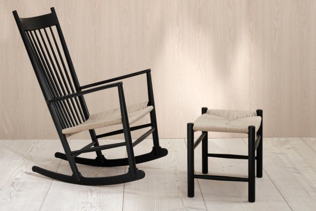 Wegner J16 Rocking Chair | Highlight image 3