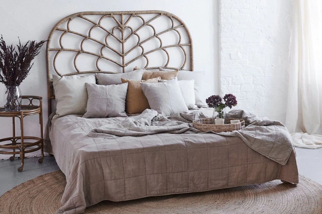 Celia Headboard | Highlight image 1