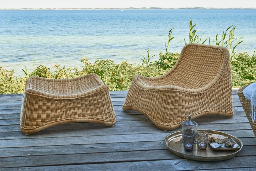 Chill Exterior Lounge Chair with Stool | Highlight image 1