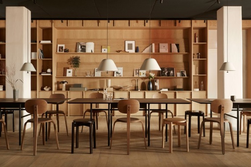 Afteroom Plywood, Dining Chair (without Upholstery) | Highlight image 1