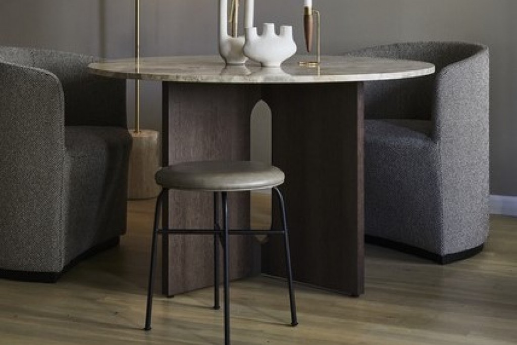 Afteroom Stool (Upholstered Seat) | Highlight image 1