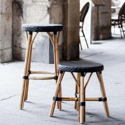 Simone Stool | Highlight image 2