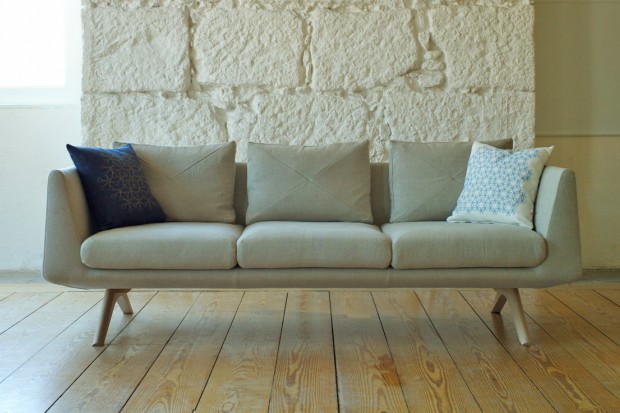 Hepburn Fixed Sofa 3-Seater | Highlight image 3