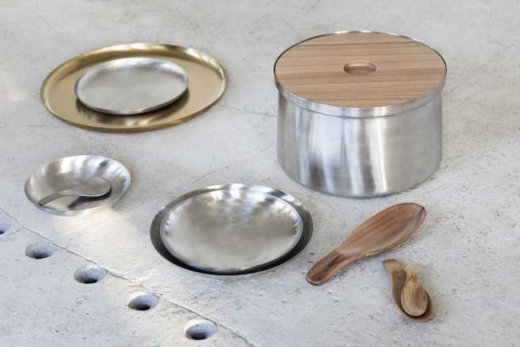Table Accessories Ice Bucket Brushed Steel | Highlight image 1