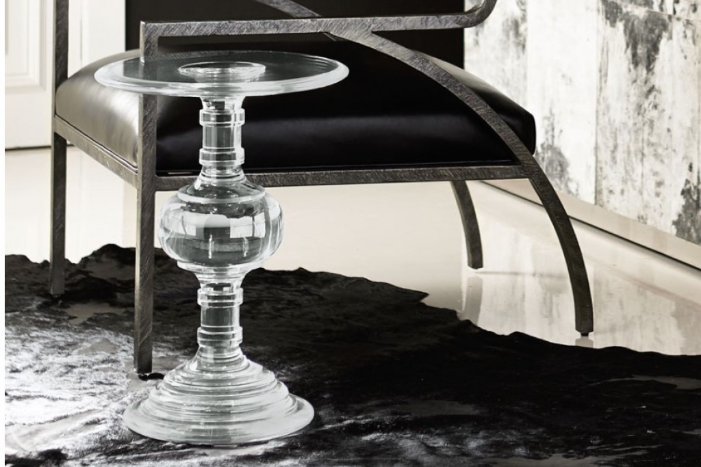 Aubrey Round Chairside Table | Highlight image 1