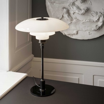 PH 3½-2½ Glass Table Lamp | Highlight image 2