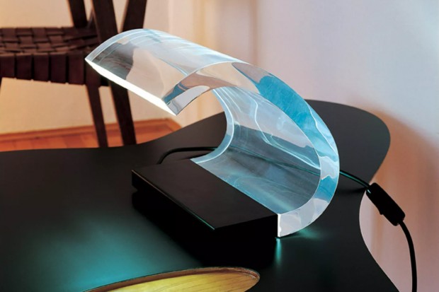 Acrilica Table Lamp | Highlight image 3