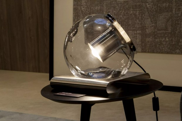 The Globe Table Lamp | Highlight image 3