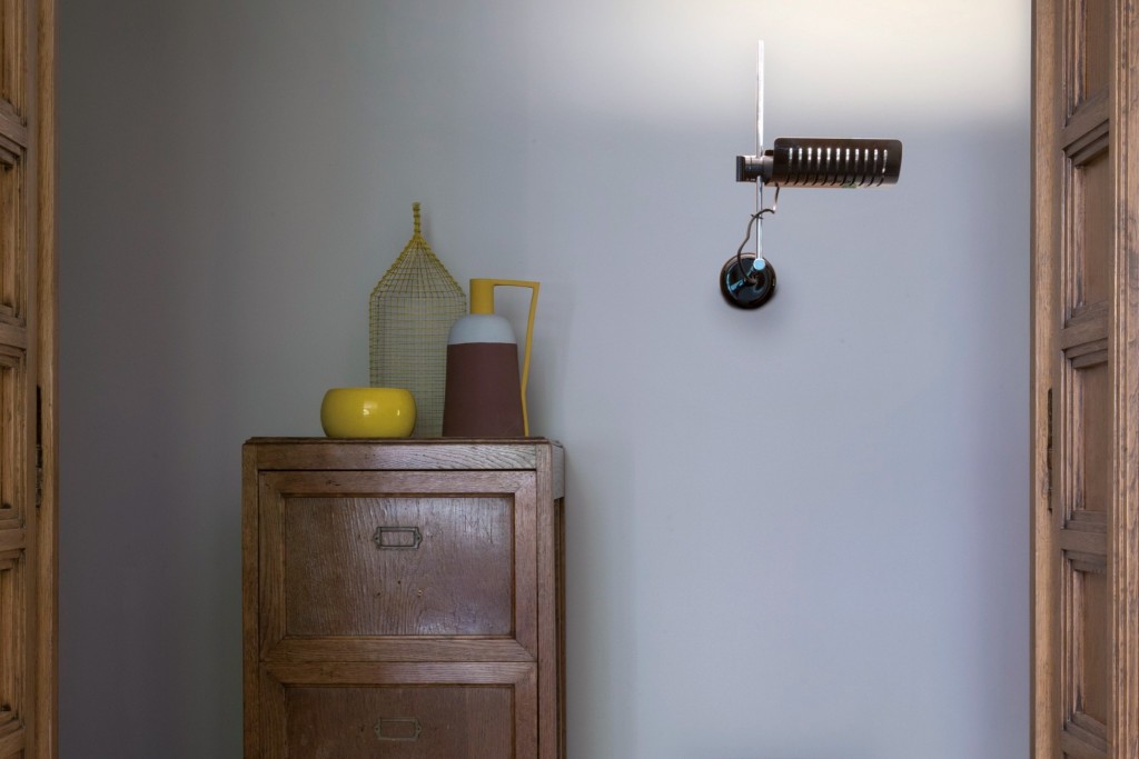 Colombo Wall Lamp | Highlight image 1