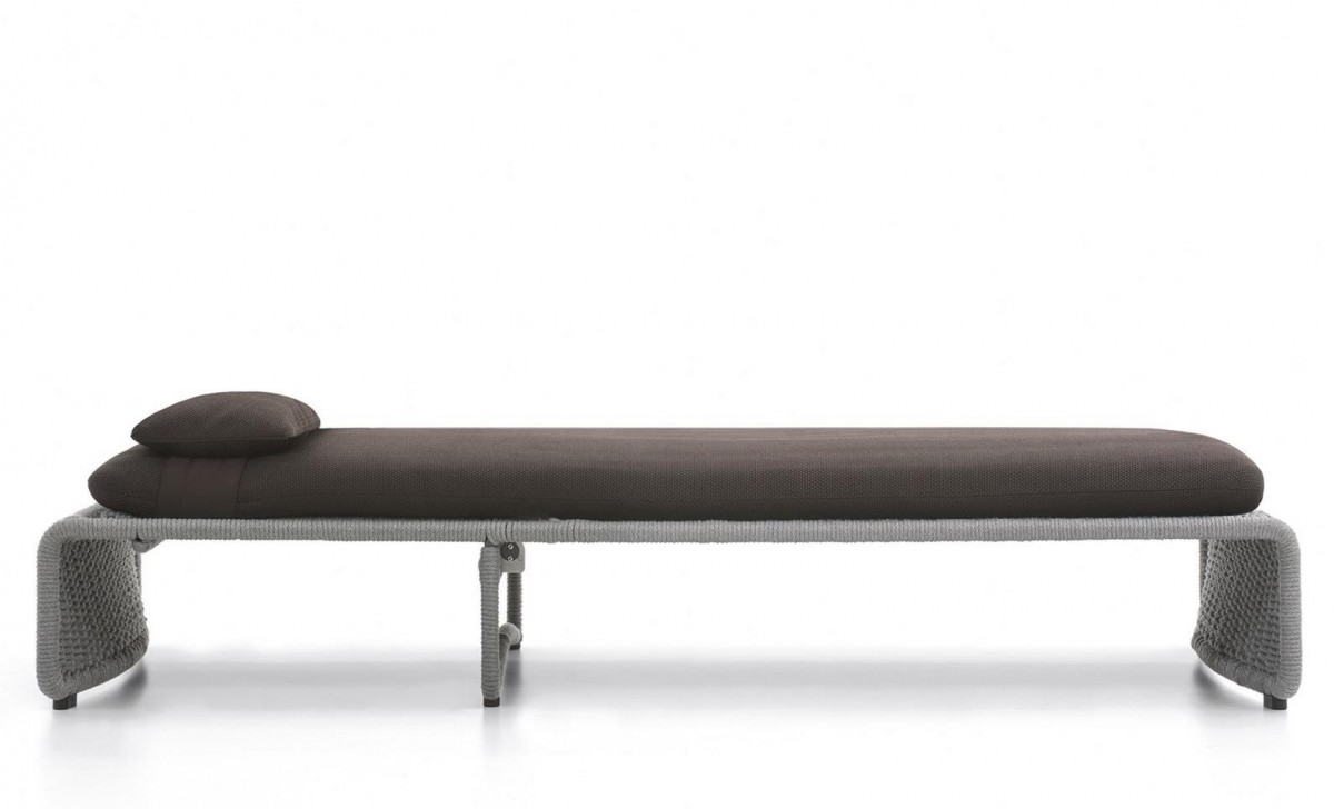 Halley Outdoor Daybed with Reclining Backrest