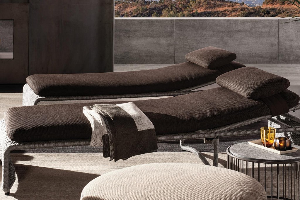 Halley Outdoor Daybed with Reclining Backrest | Highlight image 1