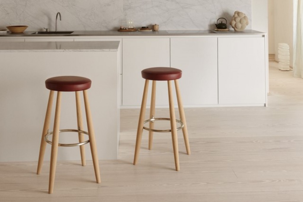 CH58 Bar Stool | Highlight image 1