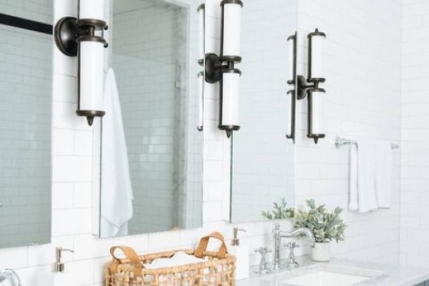 Merchant Double Bath Light with White Glass | Highlight image 3