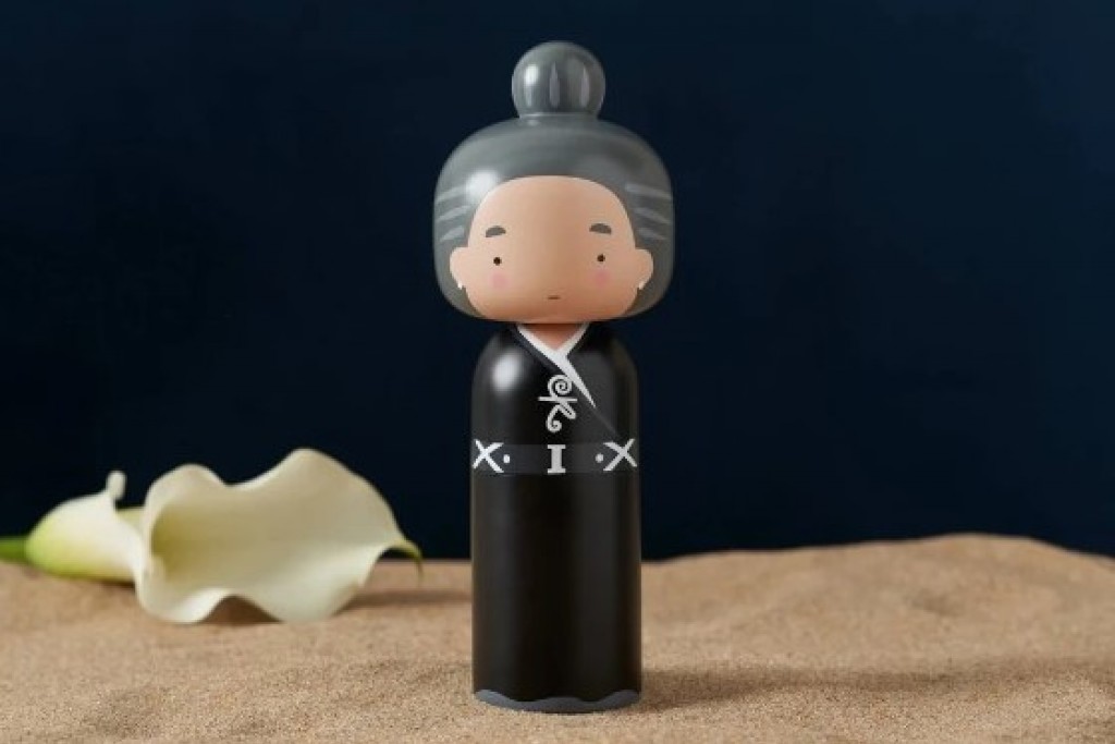 Sketch.inc - Kokeshi Georgia O'Keeffe | Highlight image 1