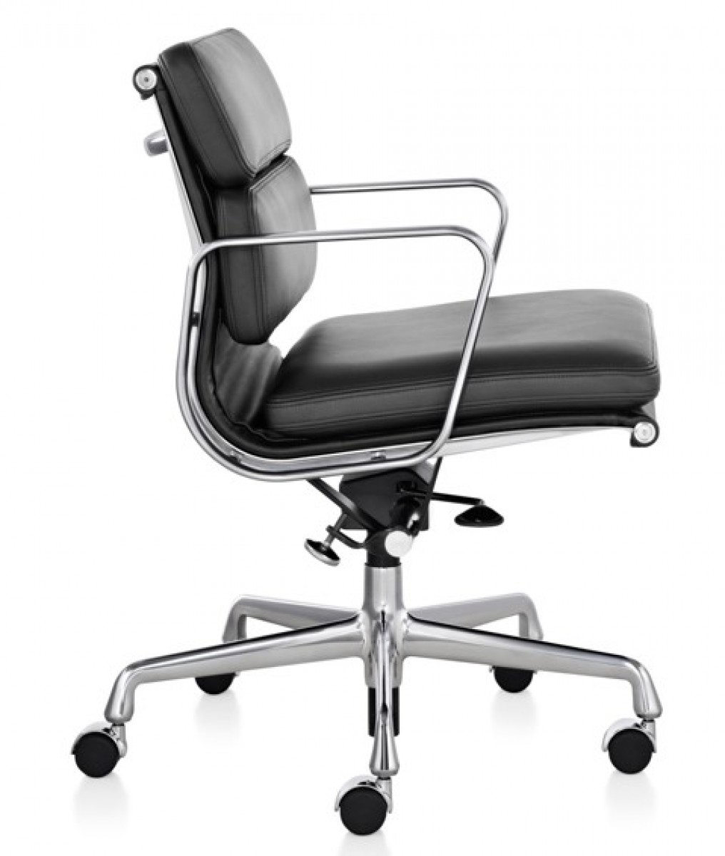 Eames Soft Pad Management Chair | Herman Miller | CHANINTR