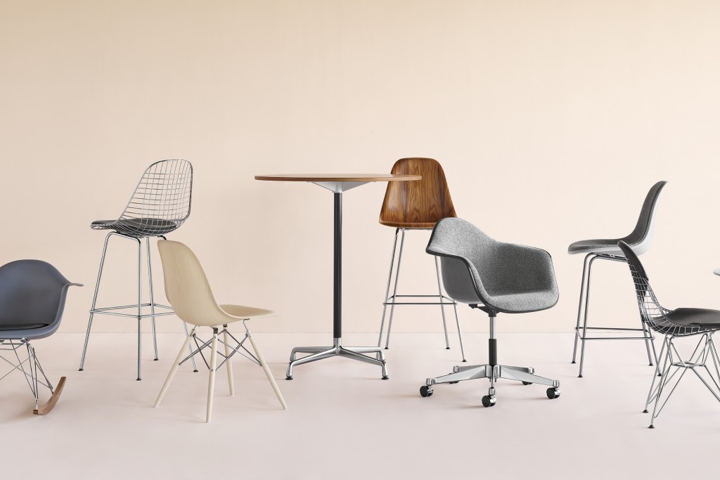 Eames Task Chair, Arm Shell, Fiberglass & Fully Upholstered Shell | Highlight image 1