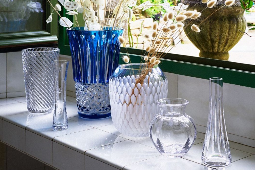 Plurielle Diagonal Cut Vase - Clear | Highlight image 1