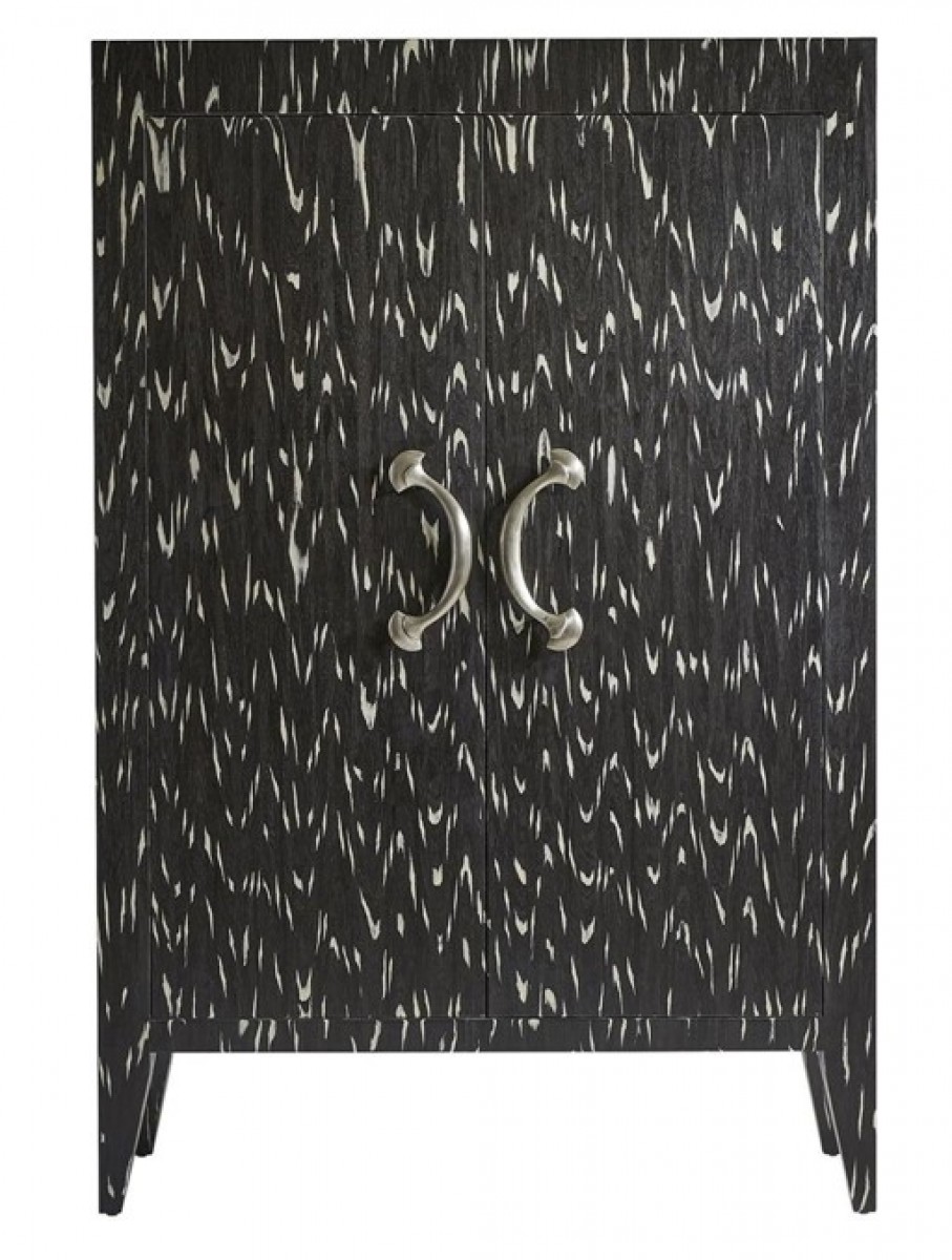 Trianon Armoire | Highlight image